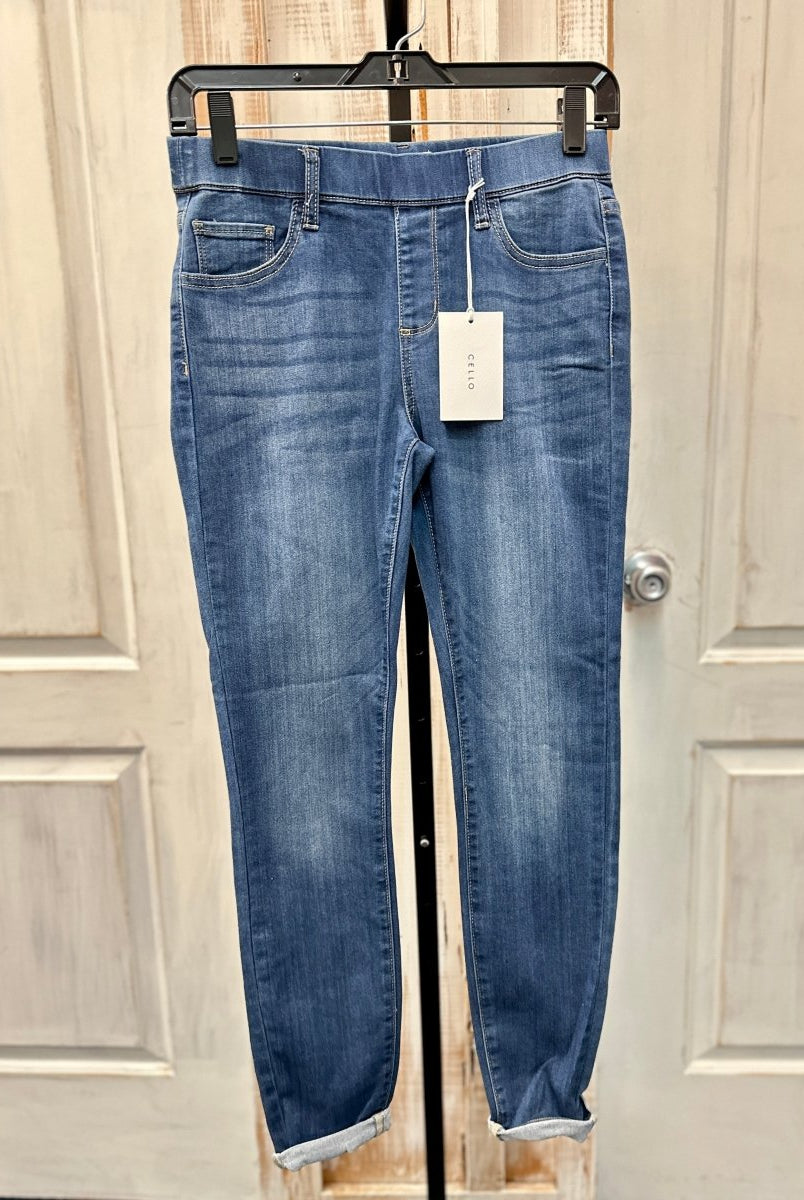 Cello Medium Wash Skinny Jeans - jeans - Jimberly's Boutique - Olive Branch - Mississippi