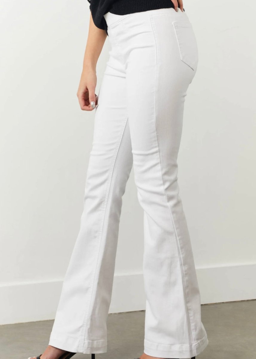 Cello White Flare Jeans/Jeggings - Tall/33” Inseam - jeans - Jimberly's Boutique - Olive Branch - Mississippi