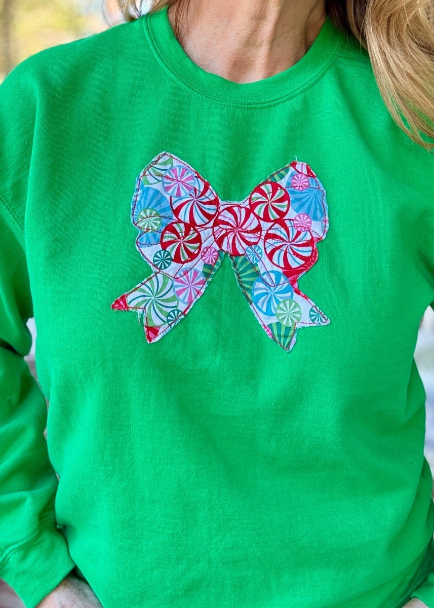 Christmas Candy Raggy Applique' Bow Sweatshirt - christmas sweatshirt - Jimberly's Boutique - Olive Branch - Mississippi