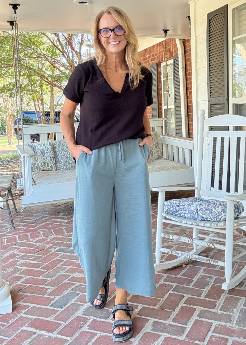 Crepe Cropped Pants - Ash Jade - Jimberly's Boutique - Olive Branch - Mississippi