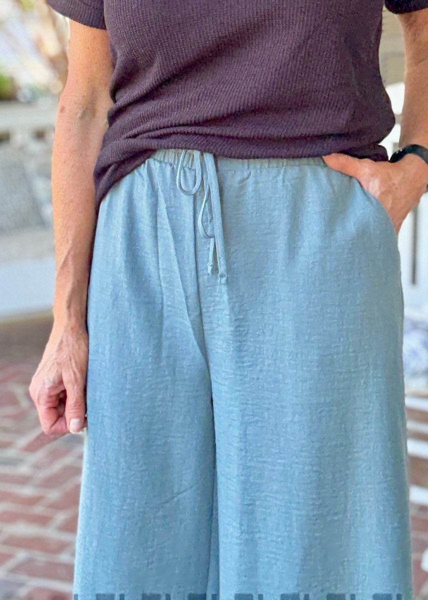 Crepe Cropped Pants - Ash Jade - Jimberly's Boutique - Olive Branch - Mississippi