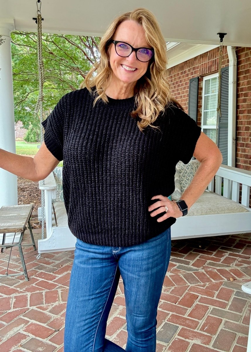 Crissy Short Sleeve Sweater - Black - Casual Sweater - Jimberly's Boutique - Olive Branch - Mississippi