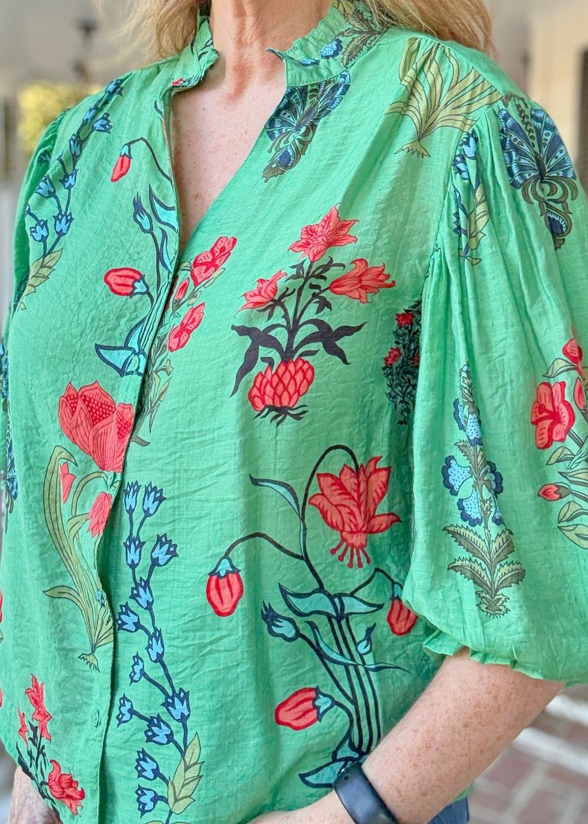 Front Row Buttons Top - Green - Floral Top - Jimberly's Boutique - Olive Branch - Mississippi