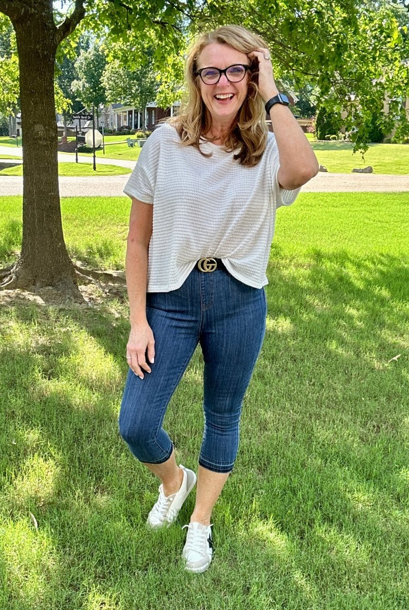 Judy Blue High Waist Pull On Capri Jeans - Inseam 22" - Judy Blue Jeans - Jimberly's Boutique - Olive Branch - Mississippi