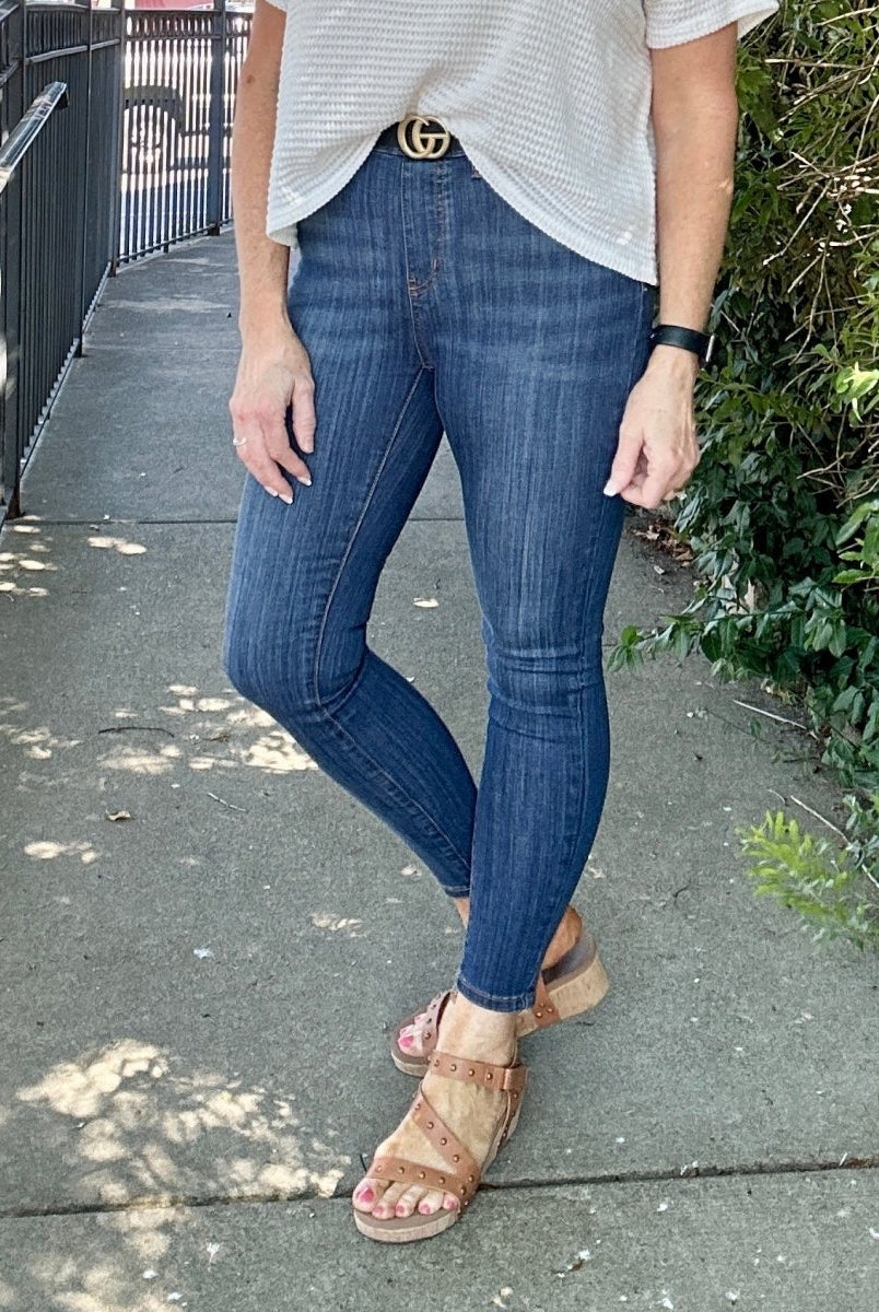 Judy Blue Jeans | Hernando | Pull On | Skinny - Judy Blue Jeans - Jimberly's Boutique - Olive Branch - Mississippi