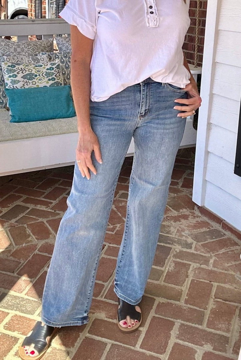 Judy Blue Jeans | Mid Rise | Vintage Wash | Wide Leg - -Jimberly's Boutique-Olive Branch-Mississippi