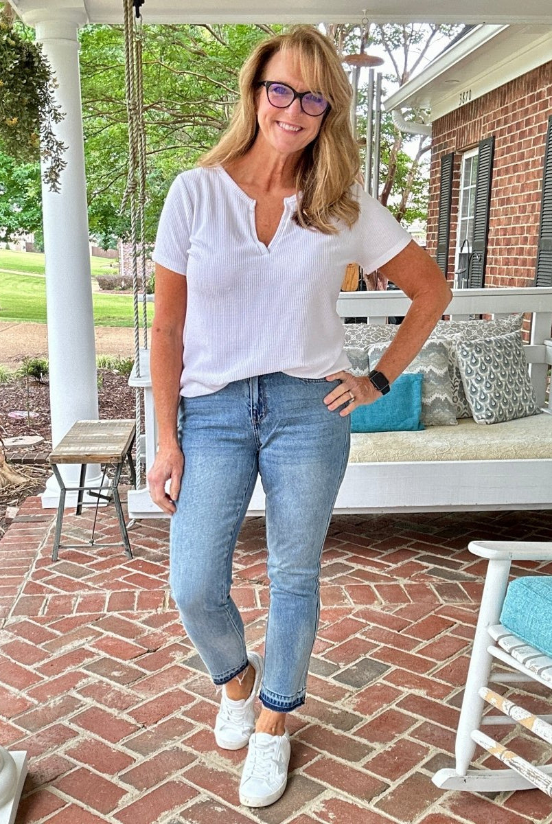Judy Blue | Mid Rise | Rigid Magic | Boyfriend Denim - Judy Blue Jeans - Jimberly's Boutique - Olive Branch - Mississippi