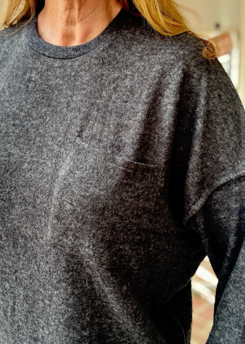 Melange Oversized Sweater - Black - sweater - Jimberly's Boutique - Olive Branch - Mississippi