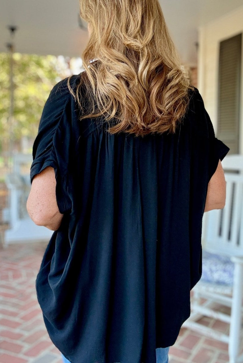 Smocked Fabric Shirt - Black - Umgee Top - Jimberly's Boutique - Olive Branch - Mississippi