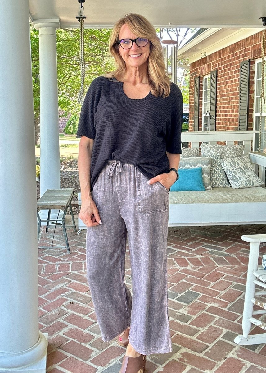 Zenana Key Hole Neckline Lightweight Sweater - Black - Shirts & Tops - Jimberly's Boutique - Olive Branch - Mississippi