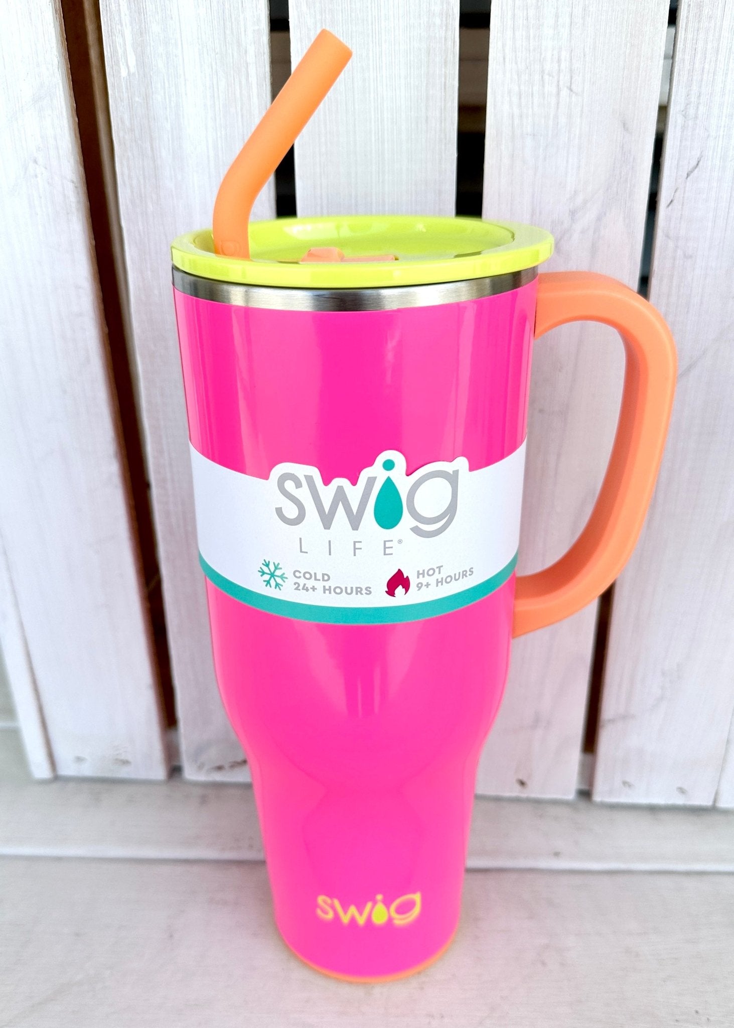 Swig 40 oz Mega Mug Hot Pink