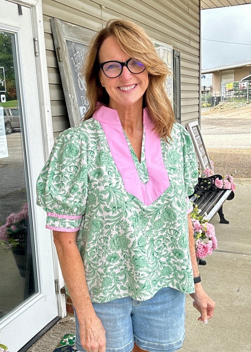Alex Puff Sleeve Top - Green with Pink Contrast | Entro - Entro Top - Jimberly's Boutique - Olive Branch - Mississippi