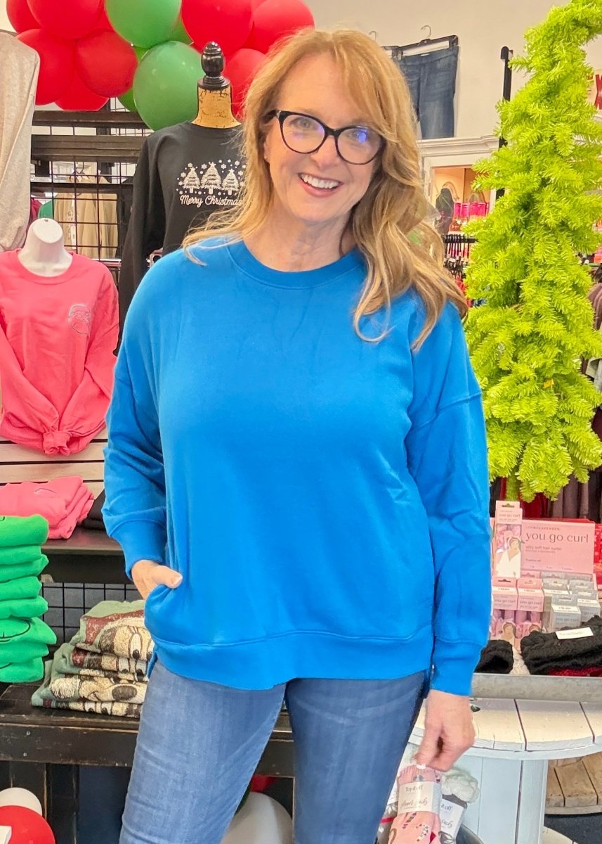 Boyfriend Hi - Low Sweatshirt - Ocean Blue - Sweatshirt - Jimberly's Boutique - Olive Branch - Mississippi