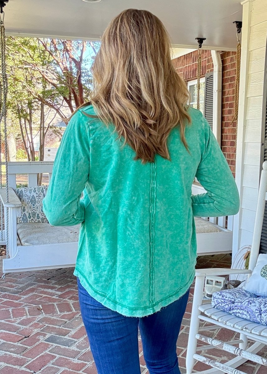 Casey Mineral Washed Top - Kelly Green - Jimberly's Boutique - Olive Branch - Mississippi