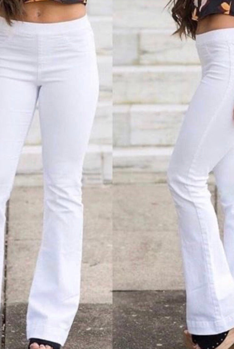 Cello White Flare Jeans/Jeggings - Short/30” Inseam - jeans -Jimberly's Boutique-Olive Branch-Mississippi