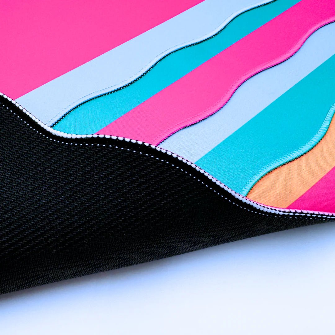 Color Wave - Green Center Pink Scallop - Mahjong Mat | My Fair Mahjong - Mahjong Mat - Jimberly's Boutique - Olive Branch - Mississippi