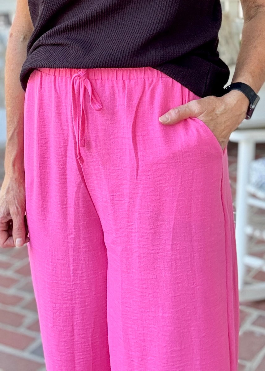 Crepe Cropped Pants - Fuchsia - Jimberly's Boutique - Olive Branch - Mississippi