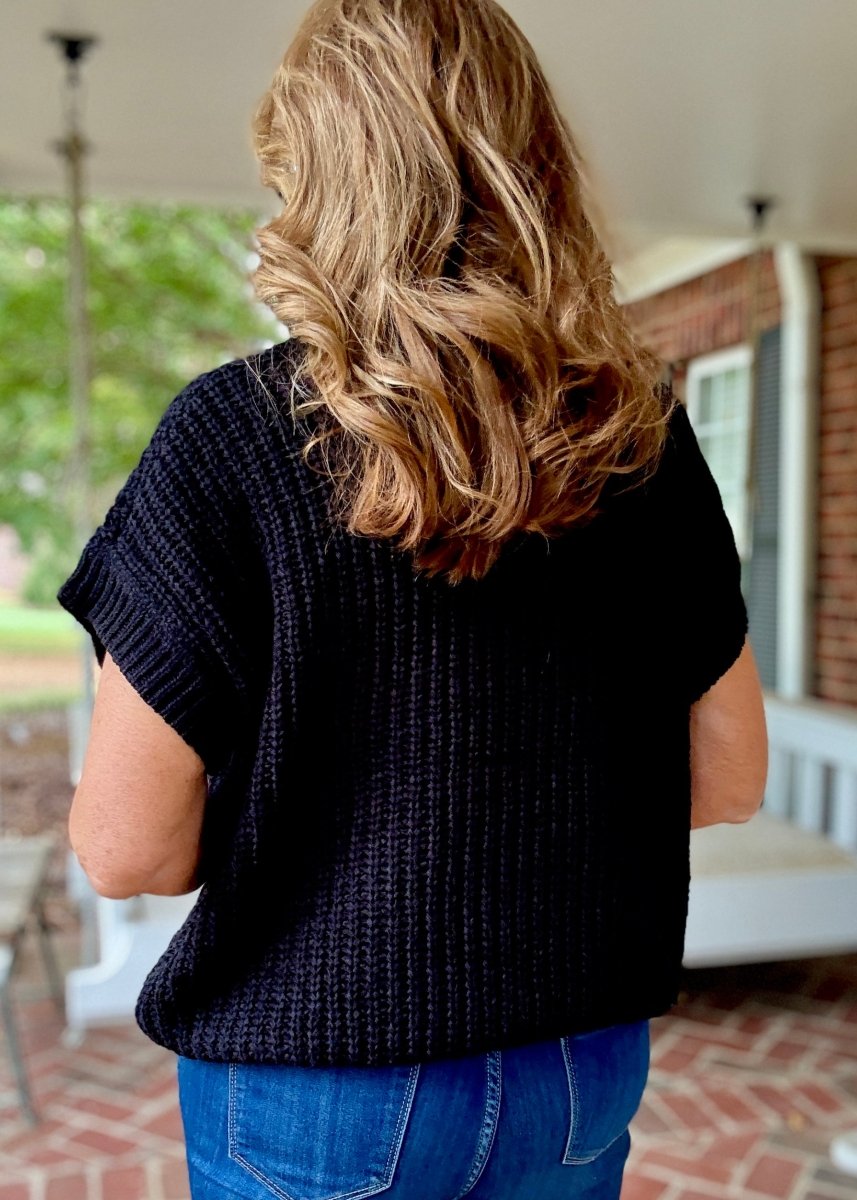 Crissy Short Sleeve Sweater - Black - Casual Sweater - Jimberly's Boutique - Olive Branch - Mississippi