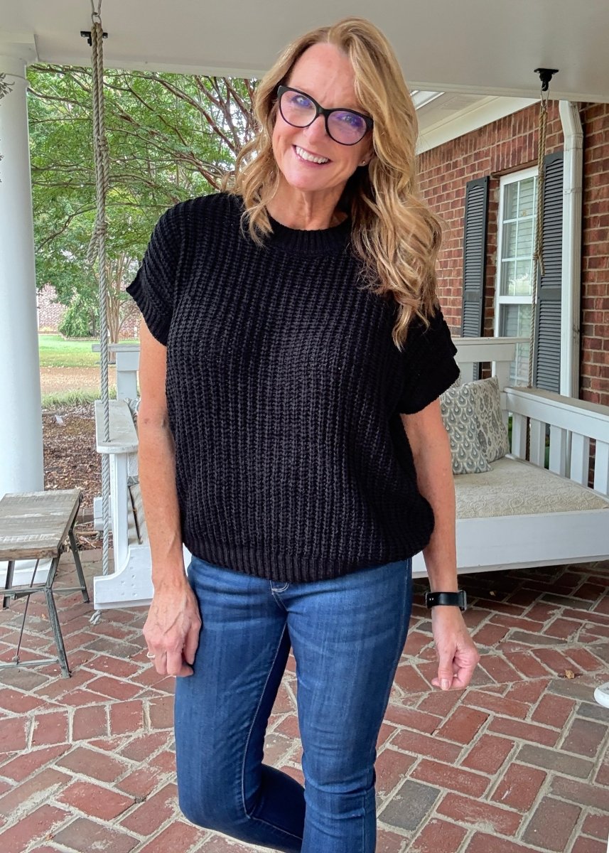 Crissy Short Sleeve Sweater - Black - Casual Sweater - Jimberly's Boutique - Olive Branch - Mississippi