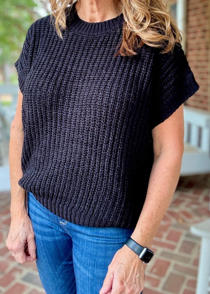 Crissy Short Sleeve Sweater - Black - Casual Sweater - Jimberly's Boutique - Olive Branch - Mississippi