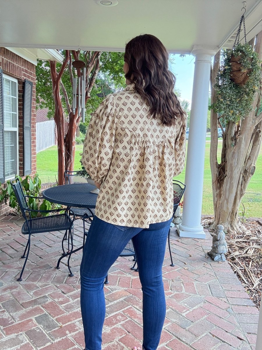 Ecru Planting Front Tie Top - Casual Top - Jimberly's Boutique - Olive Branch - Mississippi