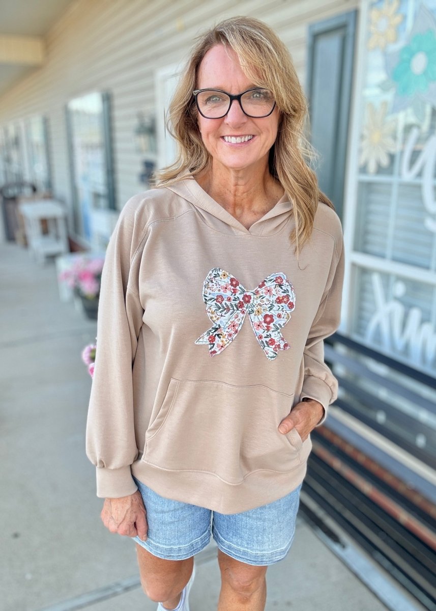 Feels Like Fall Applique Hoodie | Dear Scarlett - hoodie - Jimberly's Boutique - Olive Branch - Mississippi