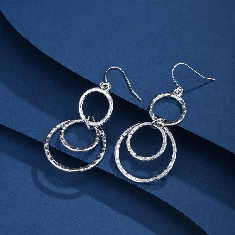 Geometric Triple Circle Earrings - Earrings - Jimberly's Boutique - Olive Branch - Mississippi