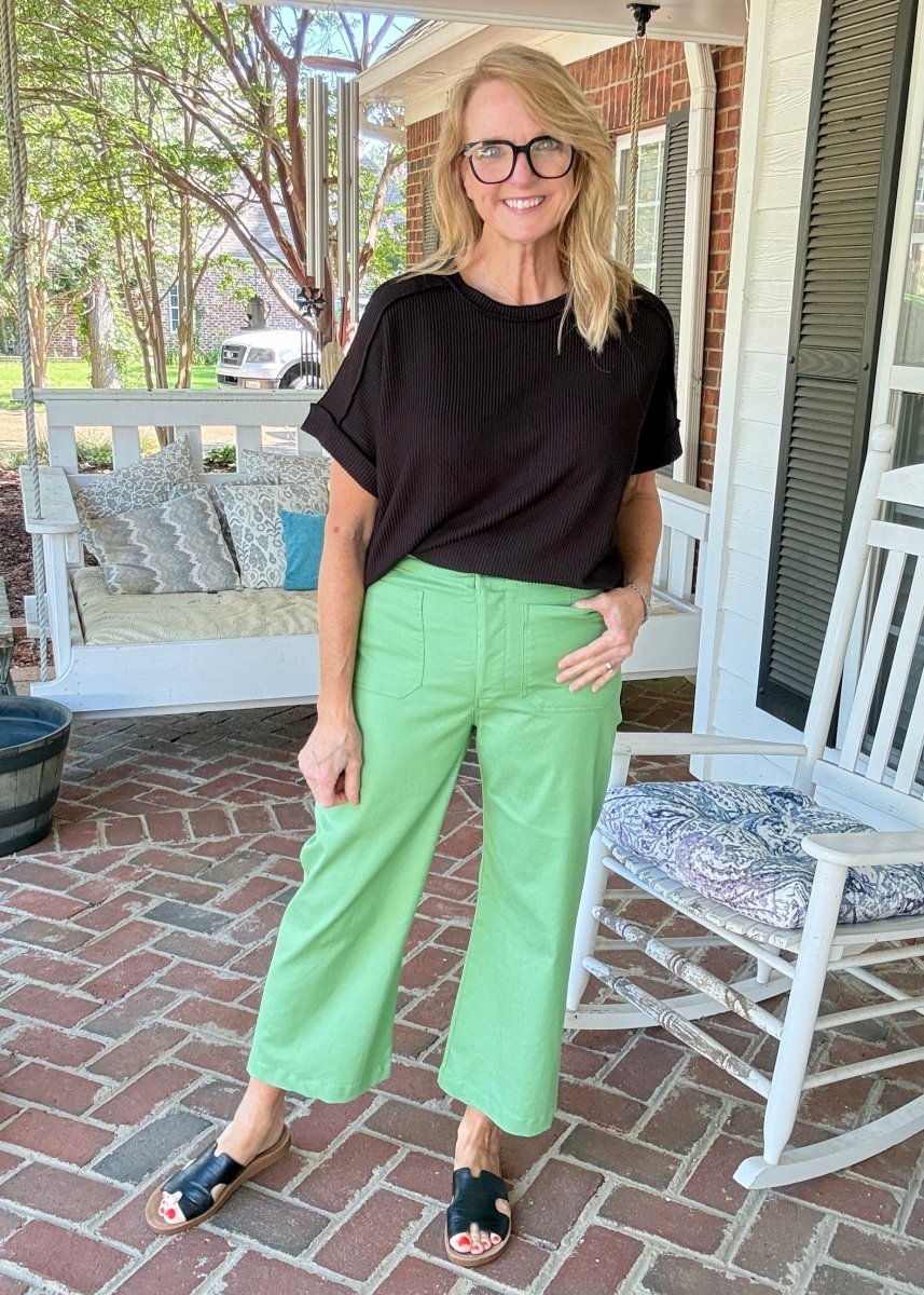 Gigio Cropped Pants - Apple Green - Casual Pants - Jimberly's Boutique - Olive Branch - Mississippi