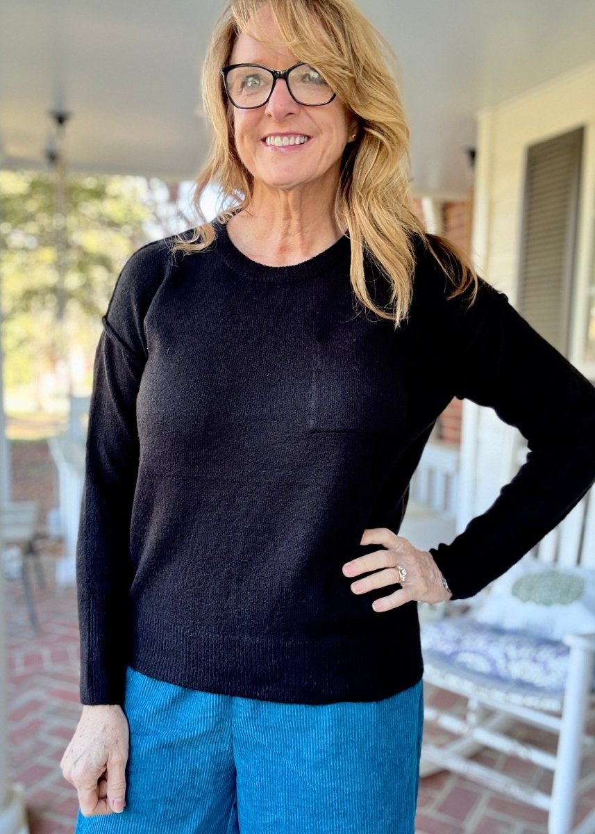 Gwen Hi - Low Hem Pocket Sweater - Black - sweater - Jimberly's Boutique - Olive Branch - Mississippi