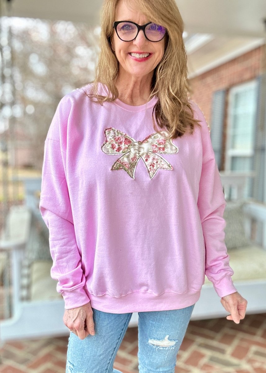 Large Raggy Applique' Bow Sweatshirt - Lt Pink w/ Vintage Fancy - Jimberly's Boutique - Olive Branch - Mississippi