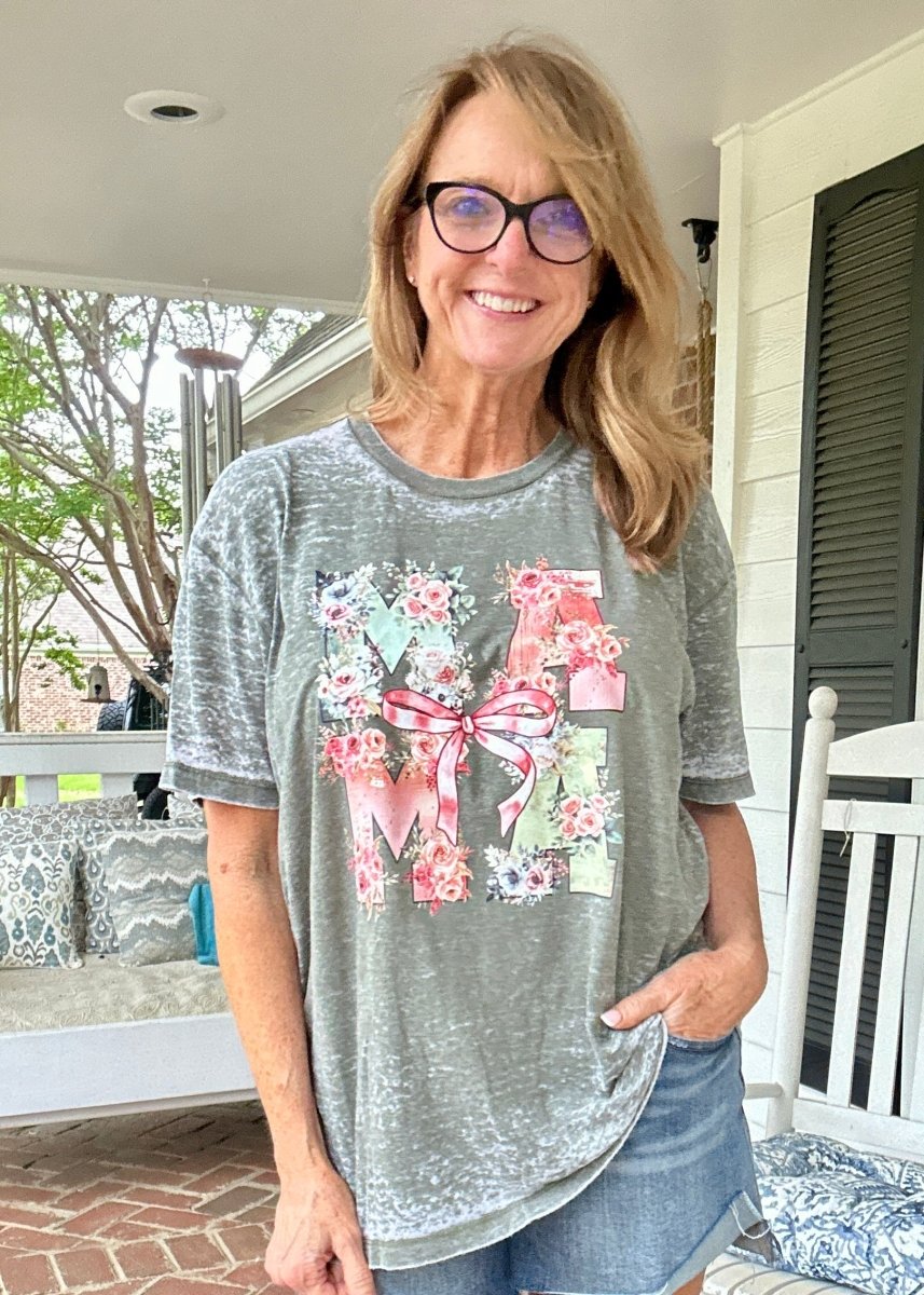 MAMA Floral with Bow Acid Wash Graphic T Shirt - Graphic Tee - Jimberly's Boutique - Olive Branch - Mississippi