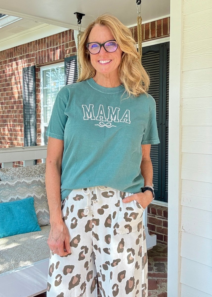 MAMA w/Bow | Green w/Cream Embroidered - Embroidered Comfort Colors - Jimberly's Boutique - Olive Branch - Mississippi