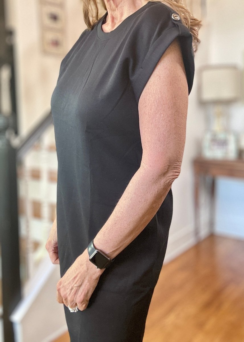 Retreat Cap Sleeve Dress - Black | Dear Scarlett - Jimberly's Boutique - Olive Branch - Mississippi