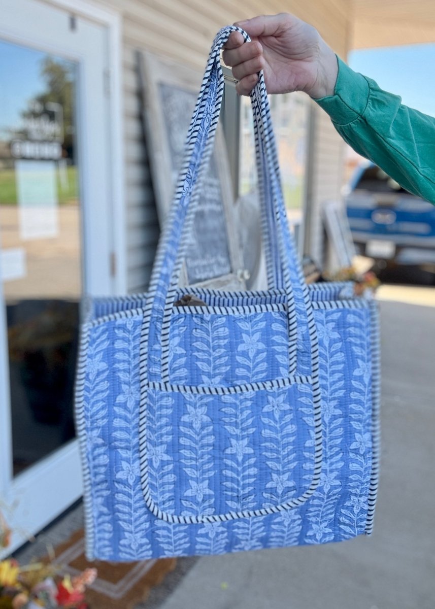 Sinclair Blue Floral Tote Bag - floral tote bag - Jimberly's Boutique - Olive Branch - Mississippi