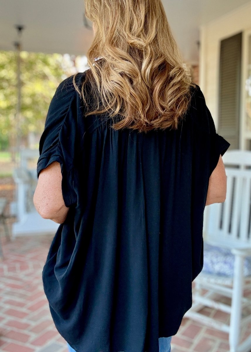 Smocked Fabric Shirt - Black - Umgee Top - Jimberly's Boutique - Olive Branch - Mississippi