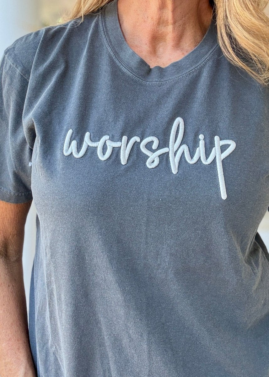 Worship 3D Puff Comfort Colors Tee - Embroidered Comfort Colors - Jimberly's Boutique - Olive Branch - Mississippi