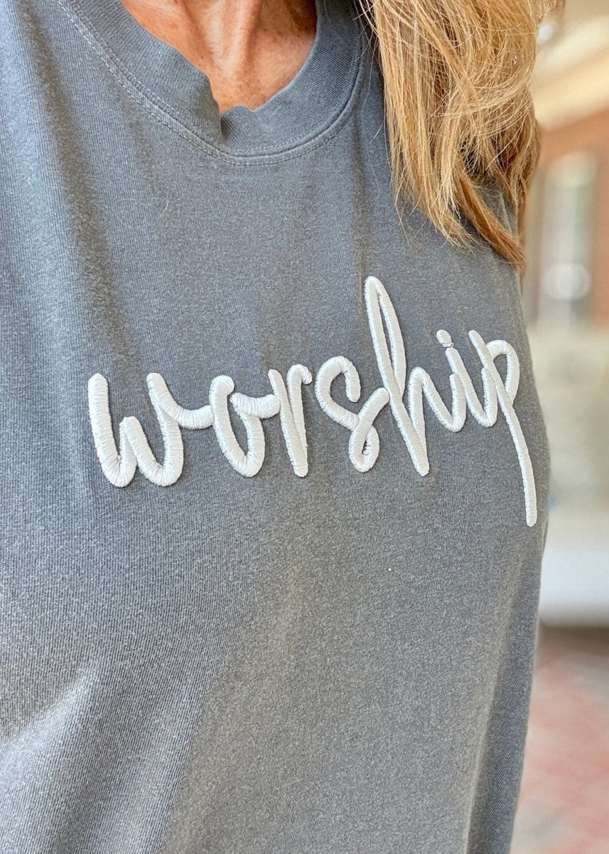 Worship 3D Puff Comfort Colors Tee - Embroidered Comfort Colors - Jimberly's Boutique - Olive Branch - Mississippi