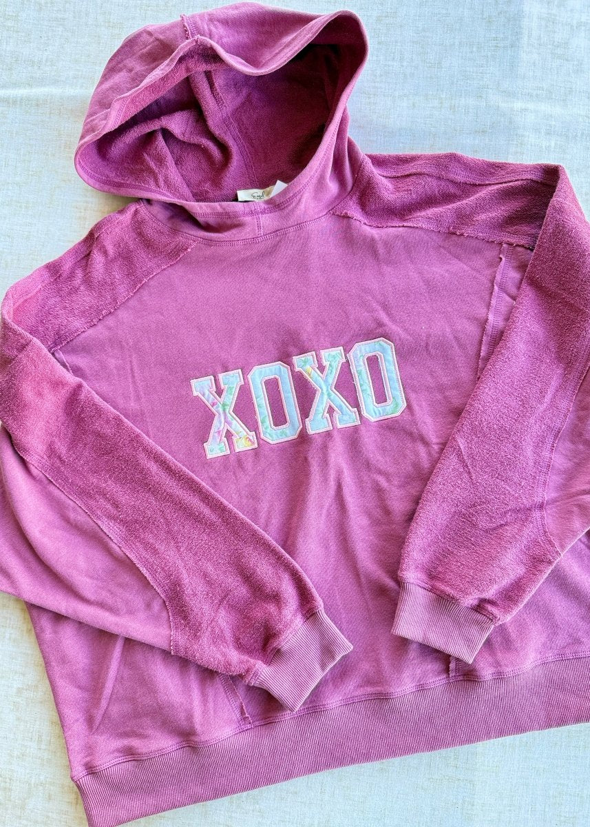 XOXO Pullover - Rose | Easel - Casual Top - Jimberly's Boutique - Olive Branch - Mississippi