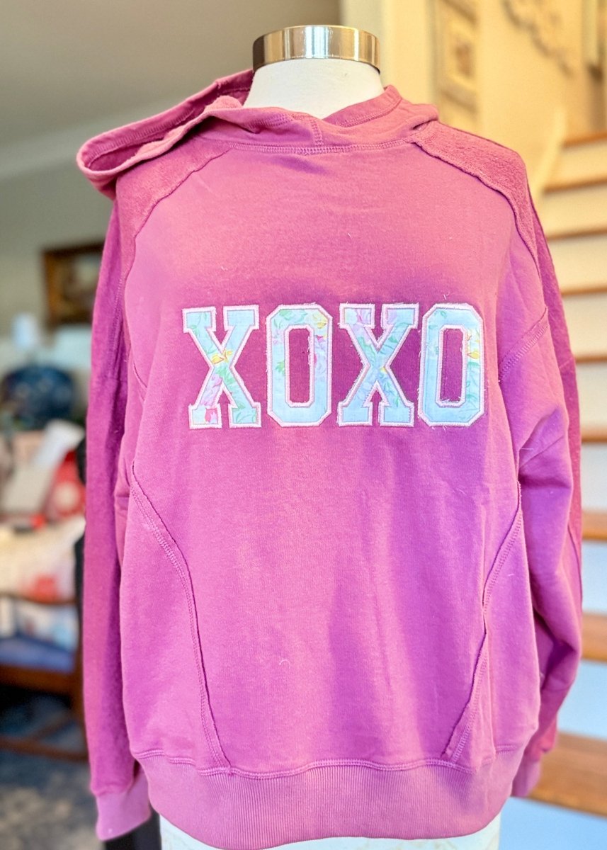 XOXO Pullover - Rose | Easel - Casual Top - Jimberly's Boutique - Olive Branch - Mississippi