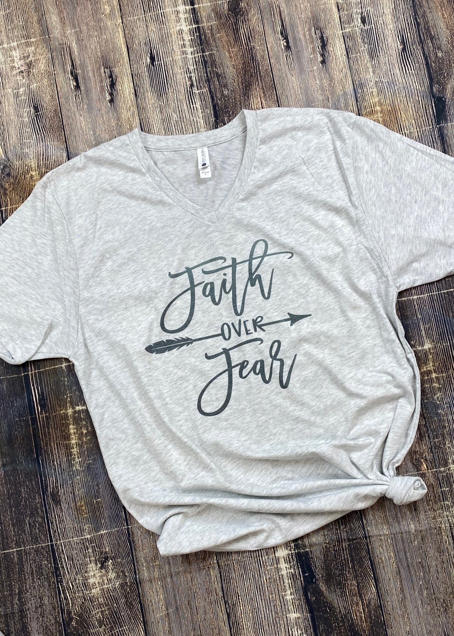 Faith Over Fear Graphic Tee - Jimberly's Boutique