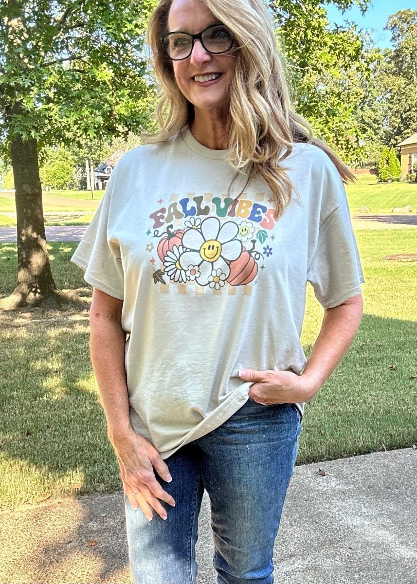 Fall Vibes Graphic Tee - Tan | Jimberly's Boutique | Olive Branch | MS - Graphic Tee - Jimberly's Boutique