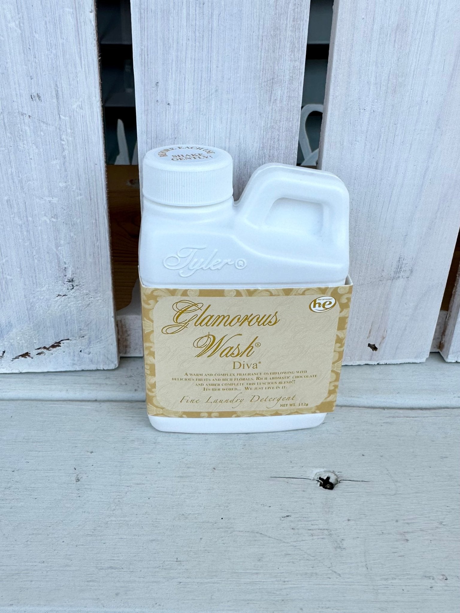 https://www.jimberlys.com/cdn/shop/products/glamorous-wash-laundry-detergent-tyler-candle-company-4ozglamorous-wash-laundry-detergentjimberlys-boutique-937431.jpg?v=1690895541&width=1920