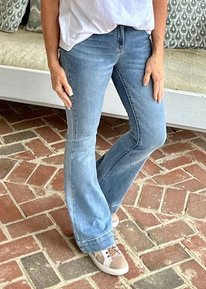 Judy Blue Jeans | Mid-Rise | Trouser Flare - jeans - Jimberly's Boutique