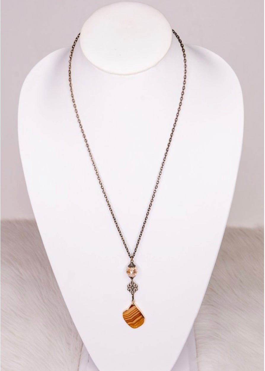 Mary Jane Necklace - Jimberly's Boutique