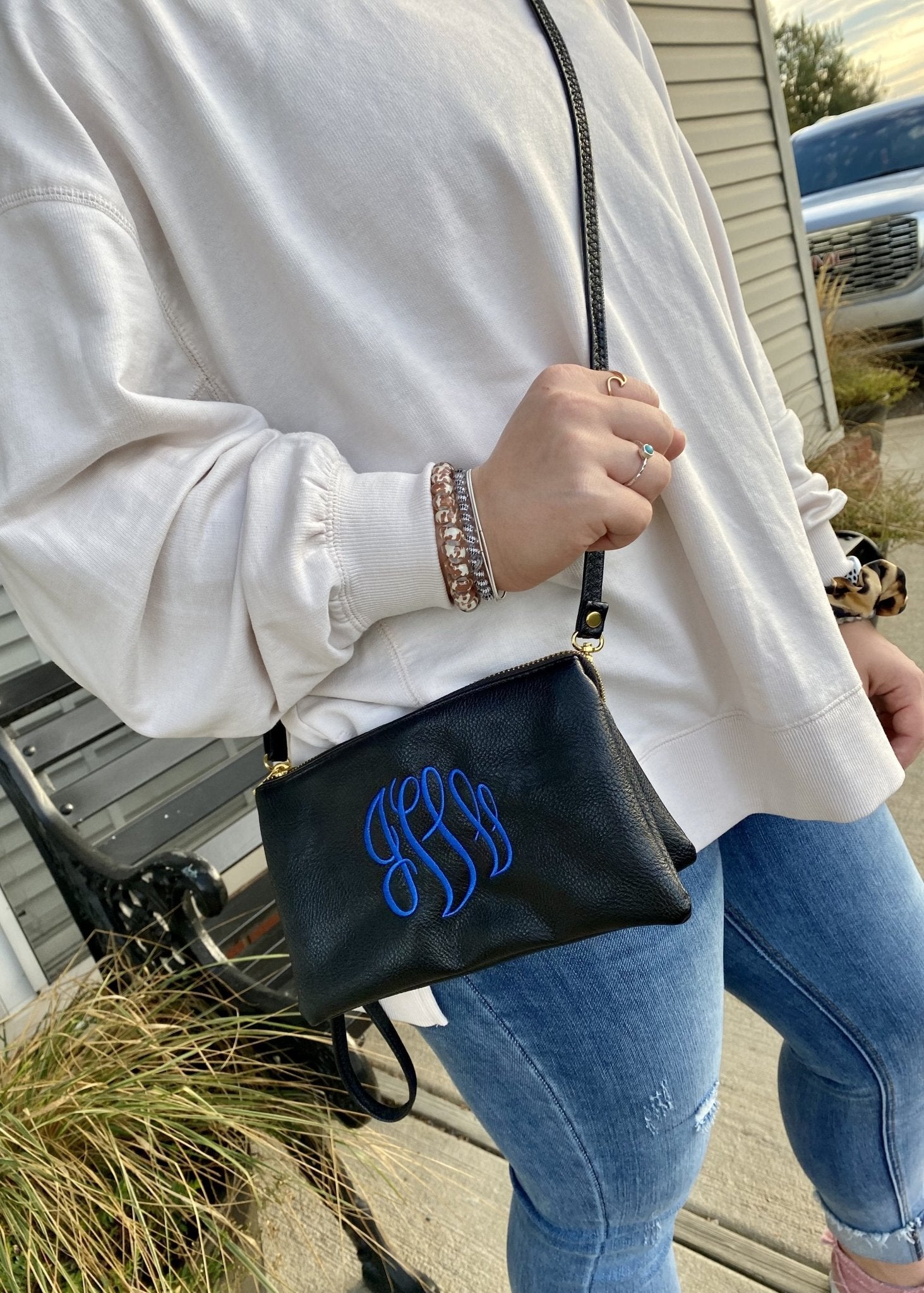 Monogrammed Riley Crossbody/Wristlet Purse - Jimberly's Boutique