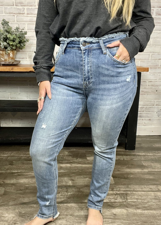 RISEN Becky Jeans - Jimberly's Boutique